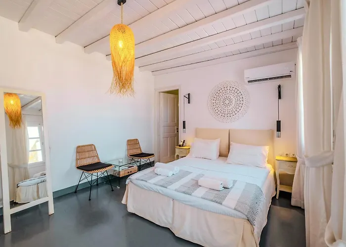 Manu Mykonos Exclusive Luxury Beachside With Private Pool By Quality Brand * קלפטיס